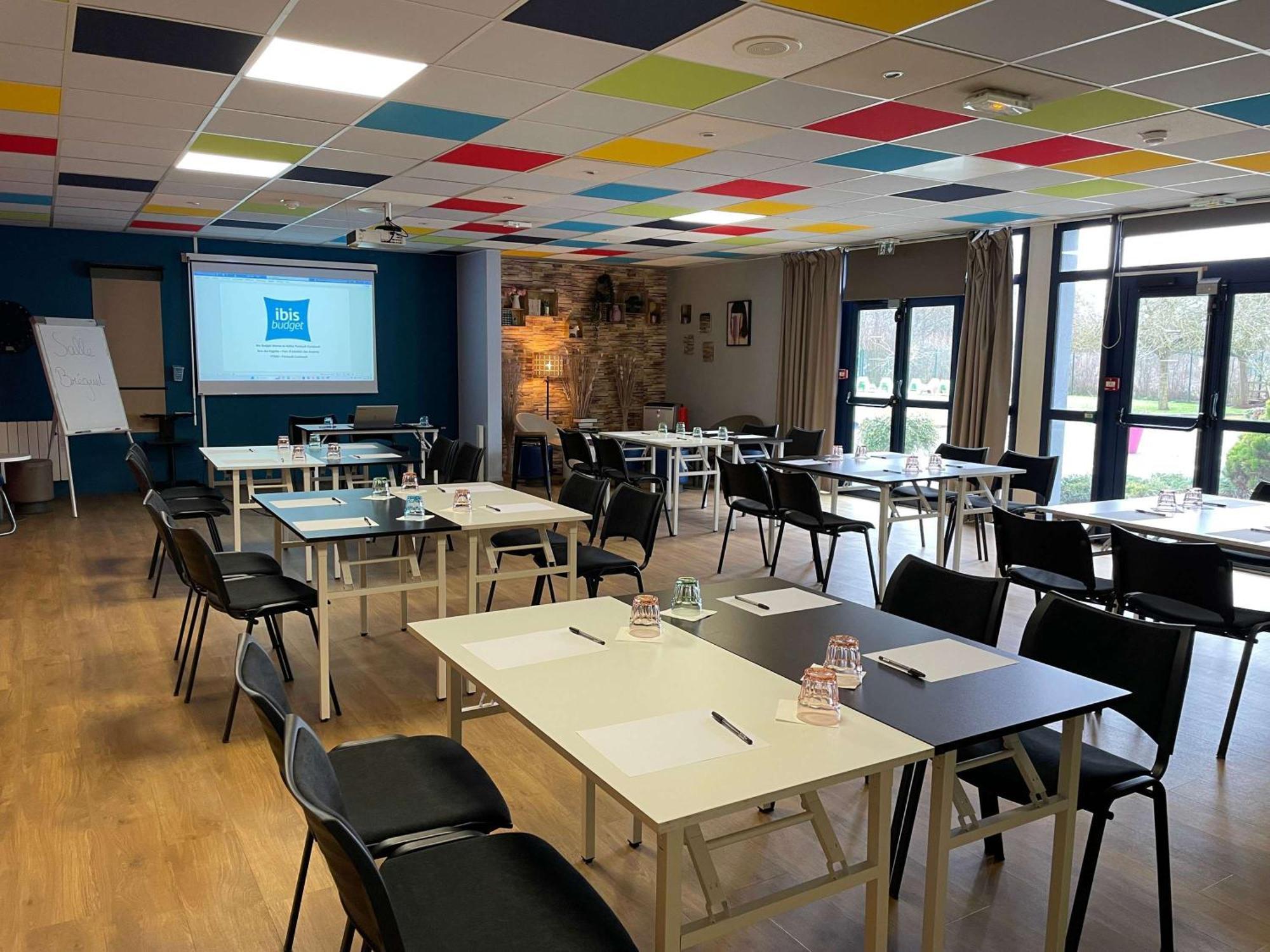 Hotel Ibis Budget Marne La Vallée Combault